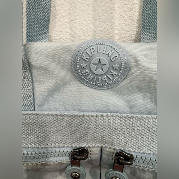 Kipling Crossbody Angie bag light blue - Picture 5 of 8